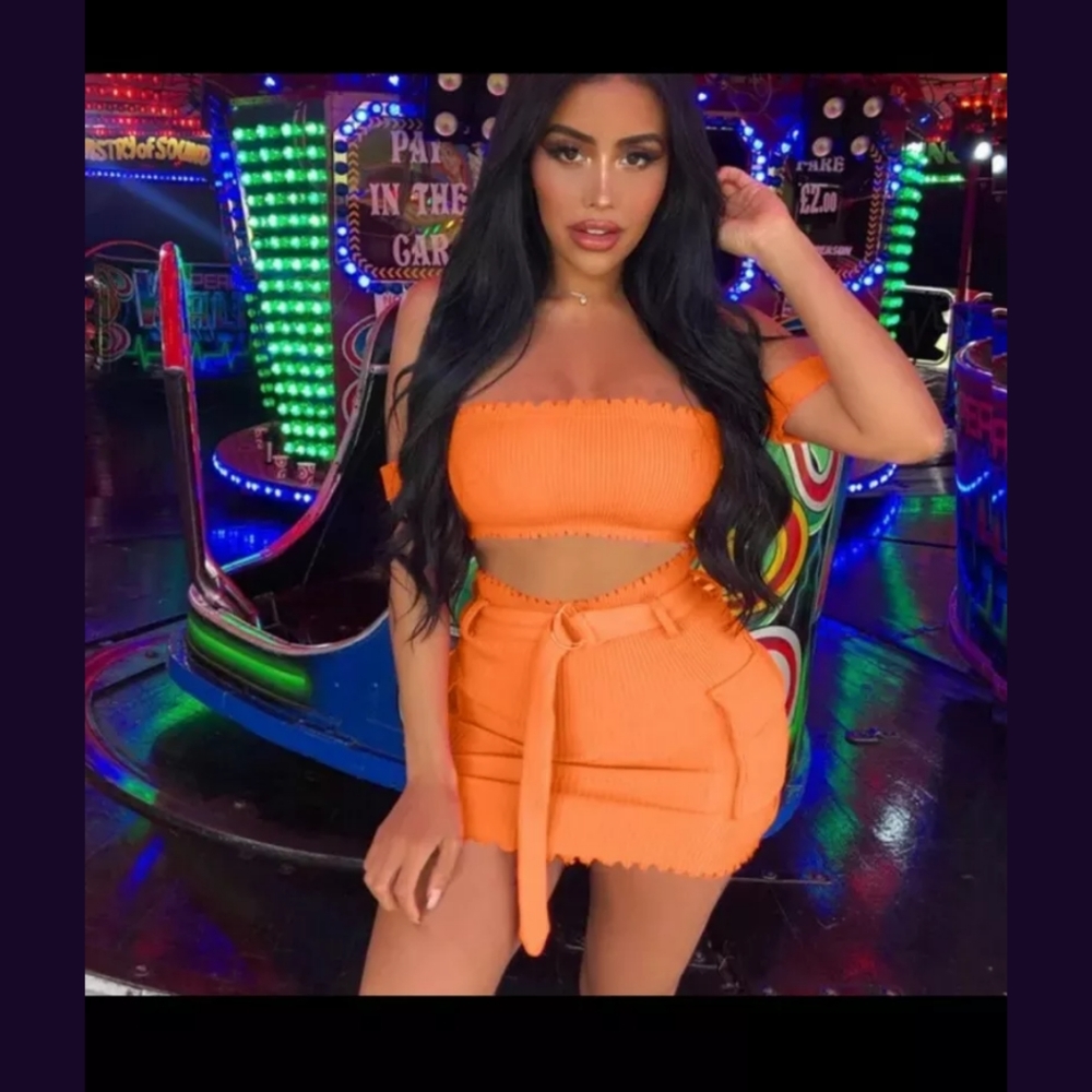 Unbranded two-piece skirt set color orange size la